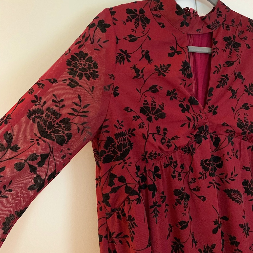 Long sleeve trapeze dress with sheer sleeves